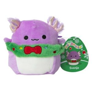 NWT 4” Svenja the Axolotl Wearing Wreath Squishmallow — Holiday Collection